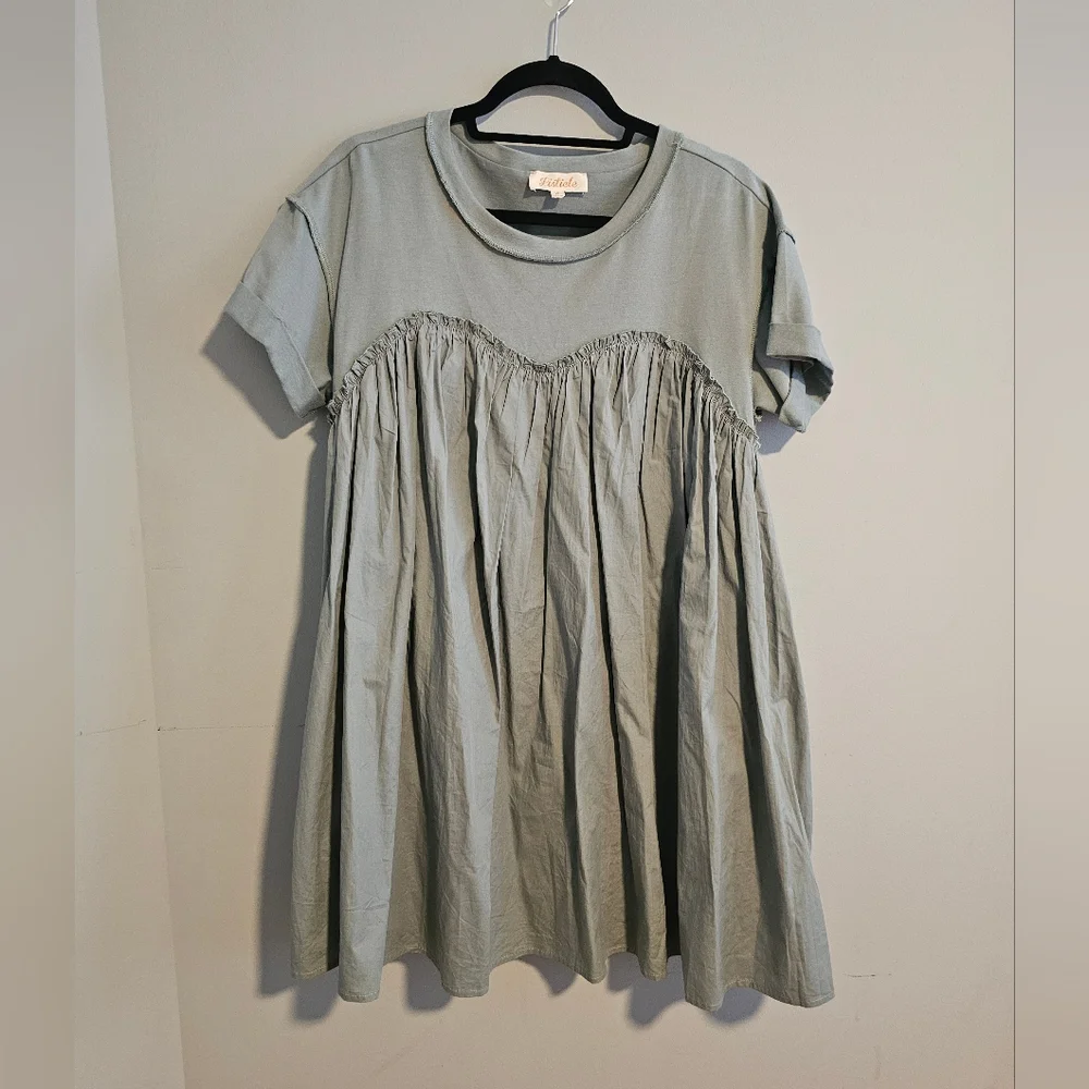 Listicle Blue-Grey Pleated Short Sleeve Baby Doll Style Mini Dress | Size Small - Picture 1 of 3